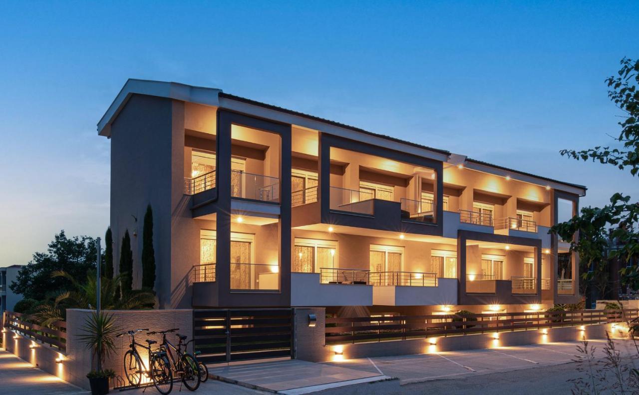 Luxury 2 Bed Studio, Semi-Ground Floor Nikiti (Sithonia) Exterior foto